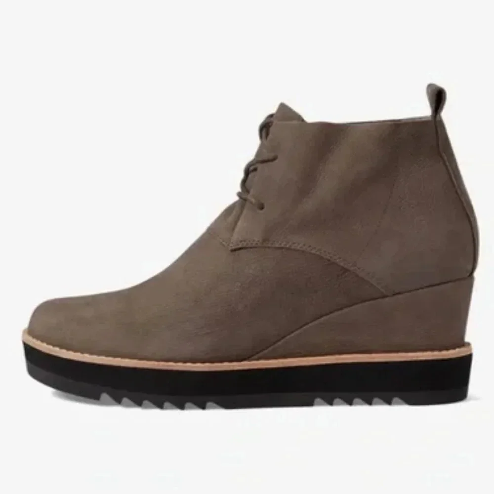 Eileen Fisher Women's Gray Capa Wedge Bootie. Sz: 6